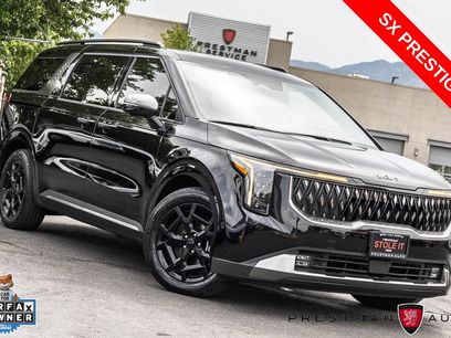 Used 2025 Kia Carnival SX Prestige