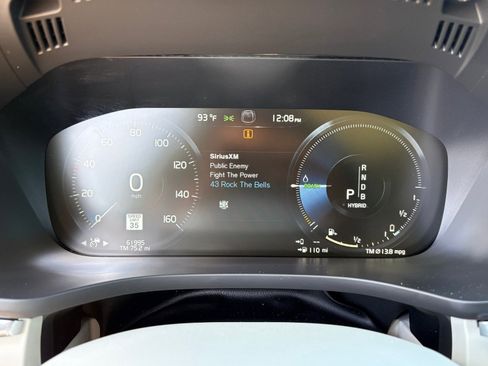 Used 2018 Volvo XC60 T8 Inscription image 18