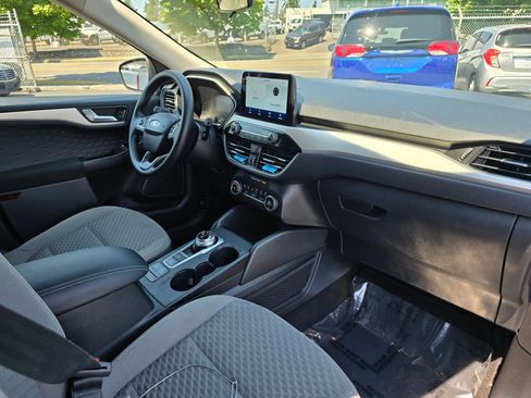 Used 2020 Ford Escape SE FWD image 10
