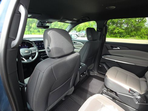New 2026 Chevrolet Traverse LT FWD image 27