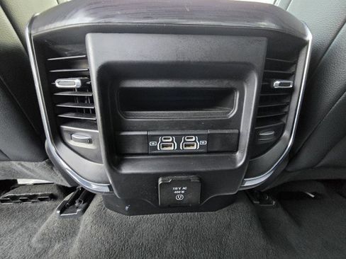 Used 2024 RAM 1500 Laramie image 12