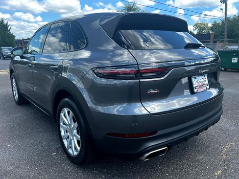 Used 2021 Porsche Cayenne image 7