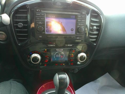 Used 2013 Nissan Juke SL image 10