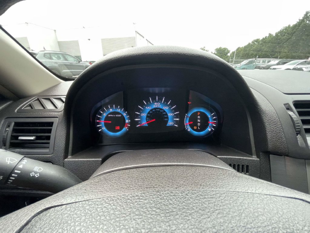 Used 2010 Ford Fusion SE FWD image 19