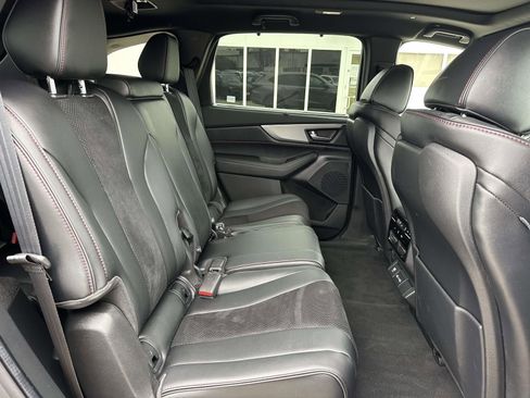 Used 2023 Acura MDX A-Spec image 11