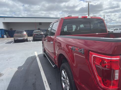 Certified 2022 Ford F150 XLT w/ Equipment Group 302A High image 9