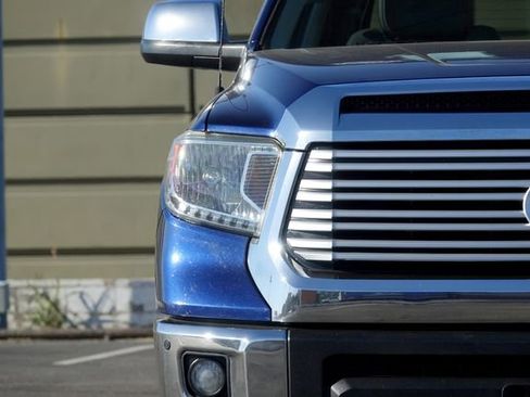 Used 2014 Toyota Tundra Limited image 5