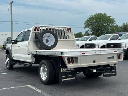 New 2026 Ford F550 4x4 Crew Cab image 9