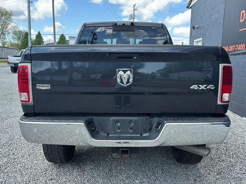 Used 2017 RAM 2500 Laramie w/ Convenience Group AWD/4WD image 4