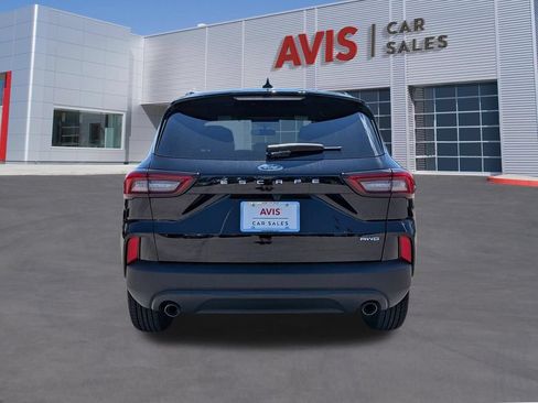 Used 2025 Ford Escape ST-Line AWD/4WD image 7