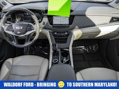 Used 2022 Cadillac XT5 Premium Luxury image 23