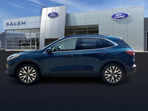 Used 2020 Ford Escape Titanium AWD/4WD image 5