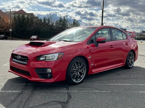 Used 2016 Subaru WRX STI Limited image 3