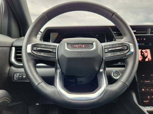Used 2026 GMC Terrain Elevation FWD image 21