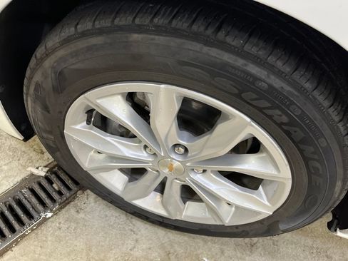 Used 2024 Chevrolet Malibu LT FWD image 10