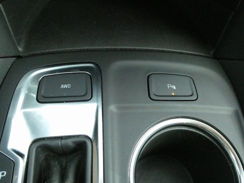 Used 2024 Chevrolet Equinox LT image 17