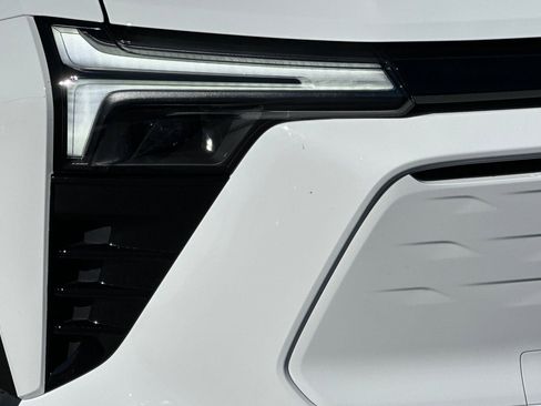 Used 2026 Chevrolet Blazer EV LT image 41