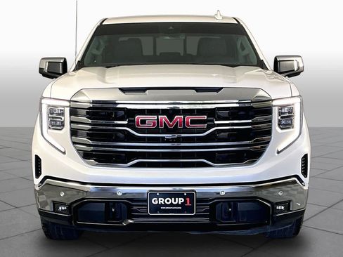 Used 2024 GMC Sierra 1500 SLT RWD image 4