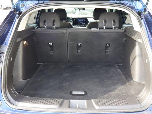 Used 2024 Chevrolet Trax LS image 9