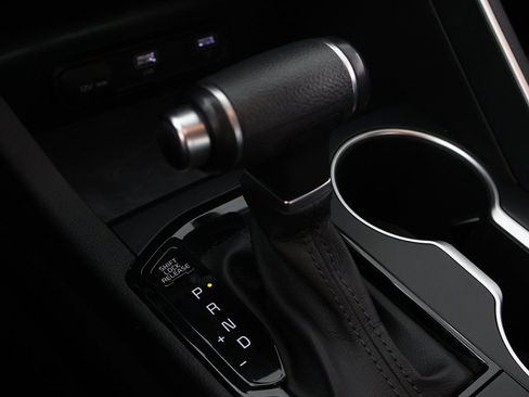 Used 2023 Kia K5 LXS image 47