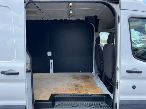 Used 2017 Ford Transit 250 148 Medium Roof w/ Interior Upgrade Package image 17
