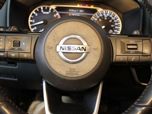 Used 2021 Nissan Rogue S image 19