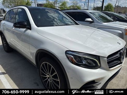 Used 2018 Mercedes-Benz GLC 300 image 1