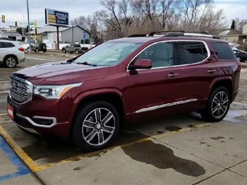 Certified 2018 GMC Acadia Denali w/ Technology Package image 4