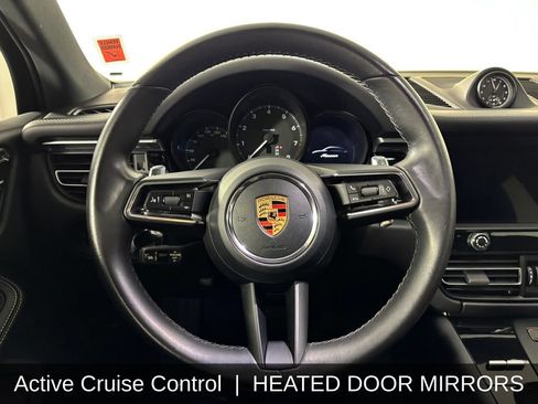 Used 2023 Porsche Macan w/ Premium Package Plus AWD/4WD image 18