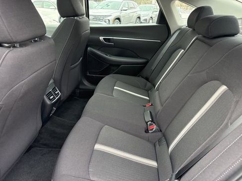 Certified 2023 Hyundai Sonata SEL w/ Convenience Package image 20