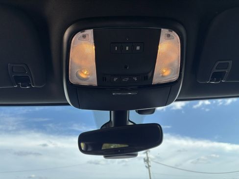 Used 2024 Dodge Durango GT image 17