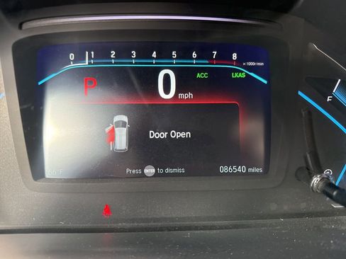 Used 2018 Honda Odyssey Elite image 12