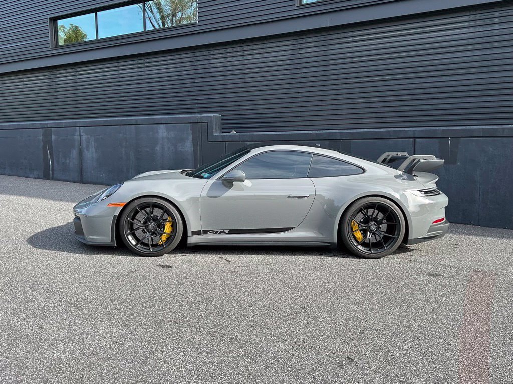 Certified 2022 Porsche 911 GT3 RWD image 2