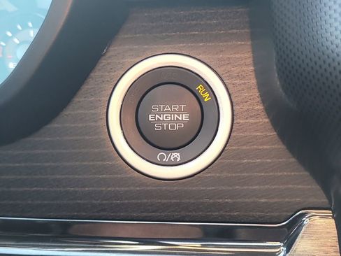 Used 2022 RAM 1500 Limited w/ Night Edition image 27