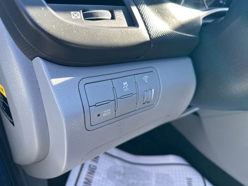 Used 2016 Hyundai Accent SE image 8