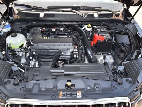 New 2026 Lincoln Corsair Reserve w/ Towing Package image 39