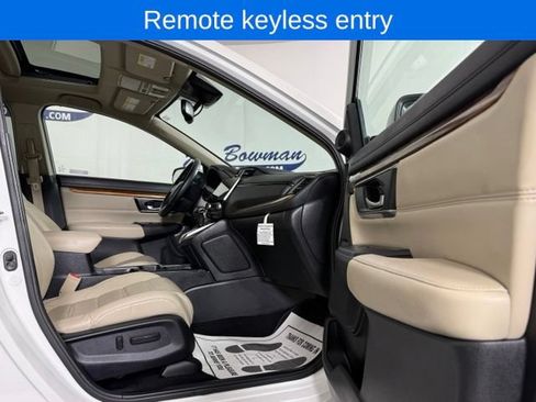 Used 2018 Honda CR-V Touring image 17