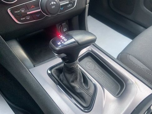 Used 2021 Dodge Charger SXT w/ Blacktop Package image 15