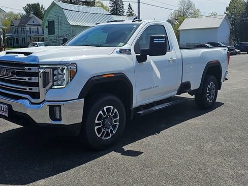 Certified 2022 GMC Sierra 3500 SLE w/ SLE Convenience Package AWD/4WD image 3