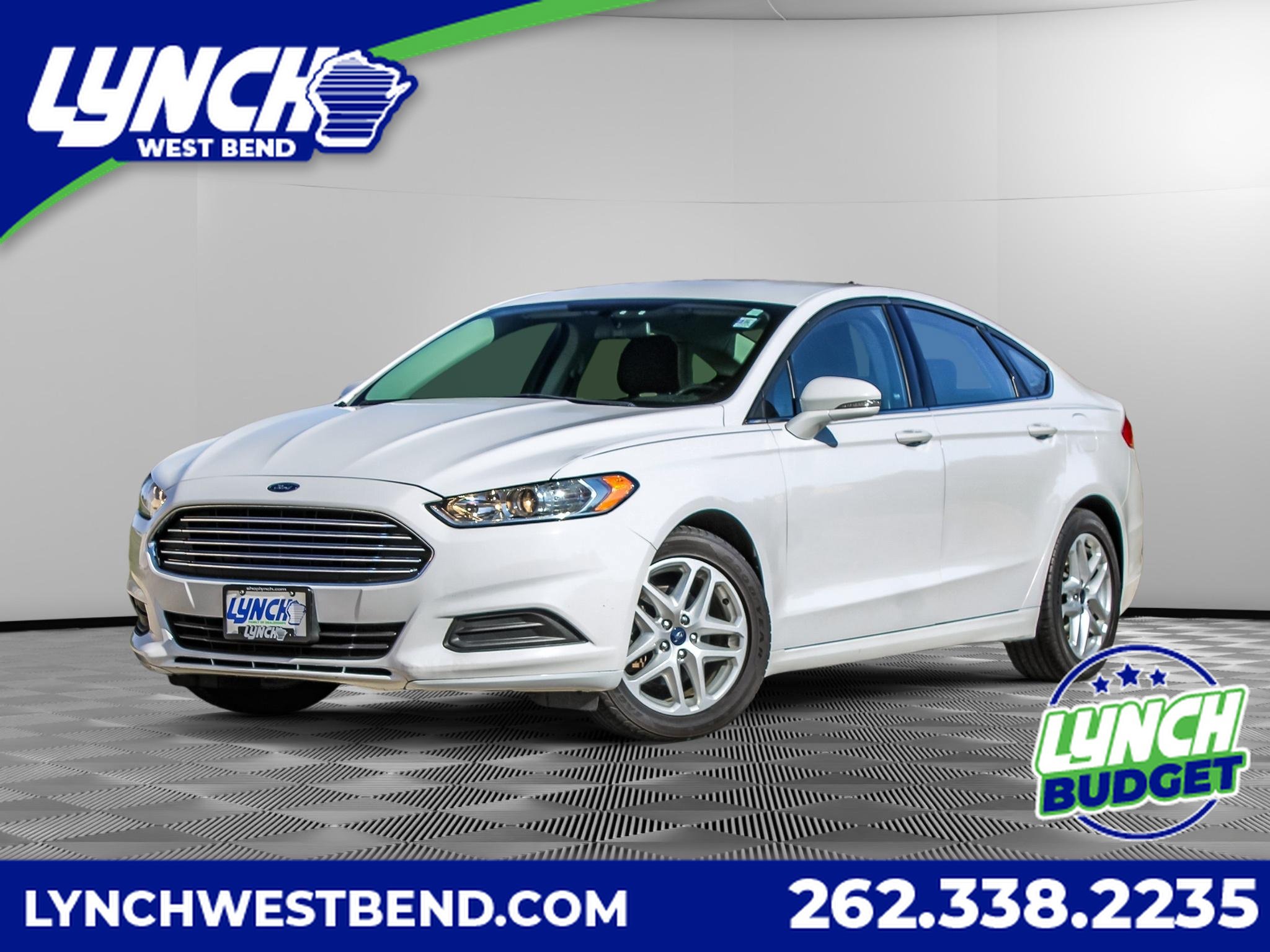 Used 2016 Ford Fusion SE FWD image 1