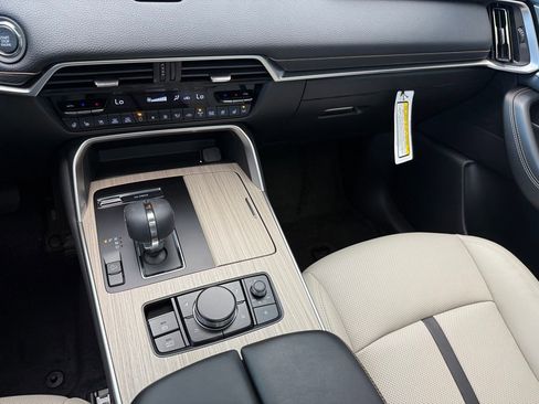 New 2026 MAZDA MAZDA3 2.5 S Hatchback w/ Premium Pkg image 22