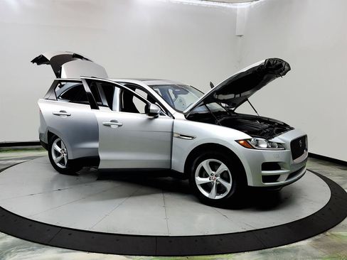 Used 2020 Jaguar F-PACE Premium AWD/4WD image 10