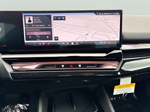 New 2026 BMW 530i xDrive w/ Premium Package image 18