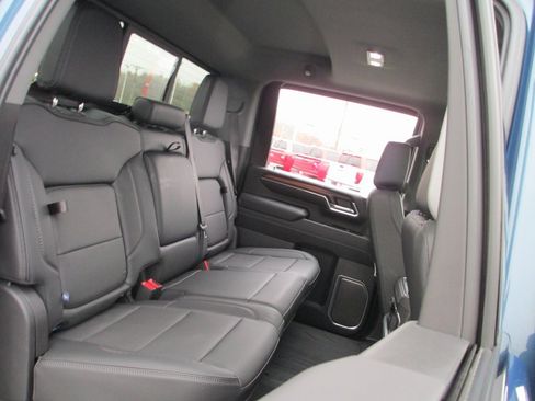 Certified 2024 GMC Sierra 2500 Denali w/ Denali Reserve Package image 26