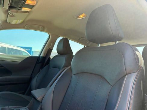 Used 2024 Subaru Crosstrek 2.5i Limited AWD/4WD image 9