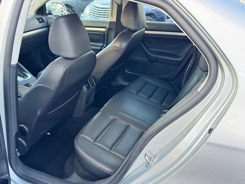 Used 2009 Volkswagen Jetta S FWD image 8