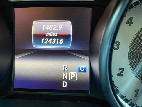 Used 2017 Mercedes-Benz GLA 250 4MATIC image 15