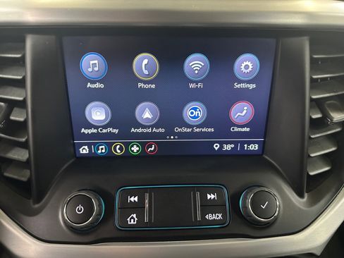 Certified 2023 GMC Acadia SLE w/ Driver Convenience Package image 13