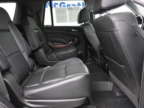 Used 2020 Chevrolet Tahoe Premier w/ Premier 6.2L Value Package AWD/4WD image 10