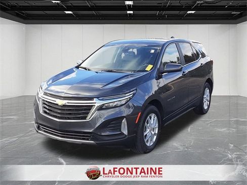 Used 2022 Chevrolet Equinox LT image 1